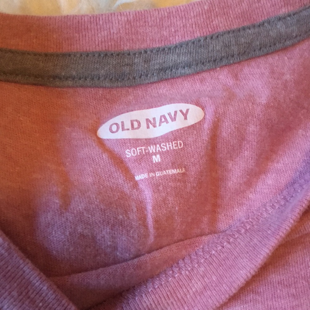 Old Navy Soft Washed tee NWOT - Picture 4 of 5